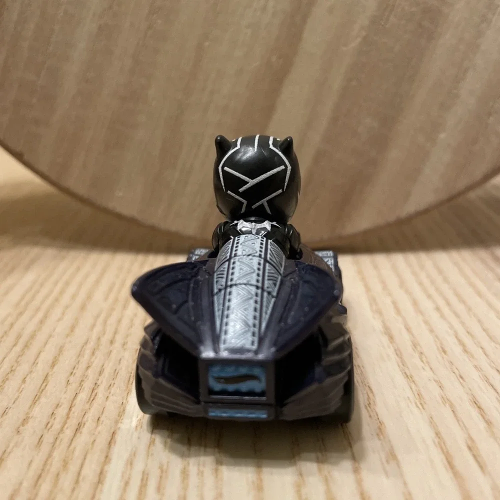 Hot Wheels RacerVerse‎ Black Panther die-cast toy car